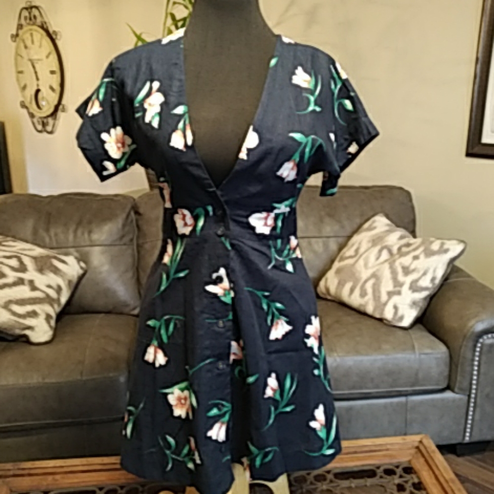 Moon River navy button front dress.